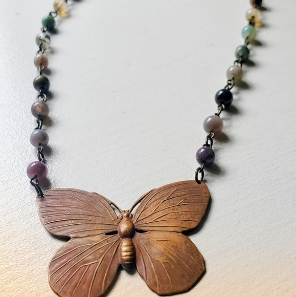 🎄 SALE!! Handmade Butterfly Necklace - Picture 7 of 7